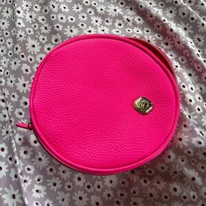 Shiseido Bright Pink Round cosmetics pouch